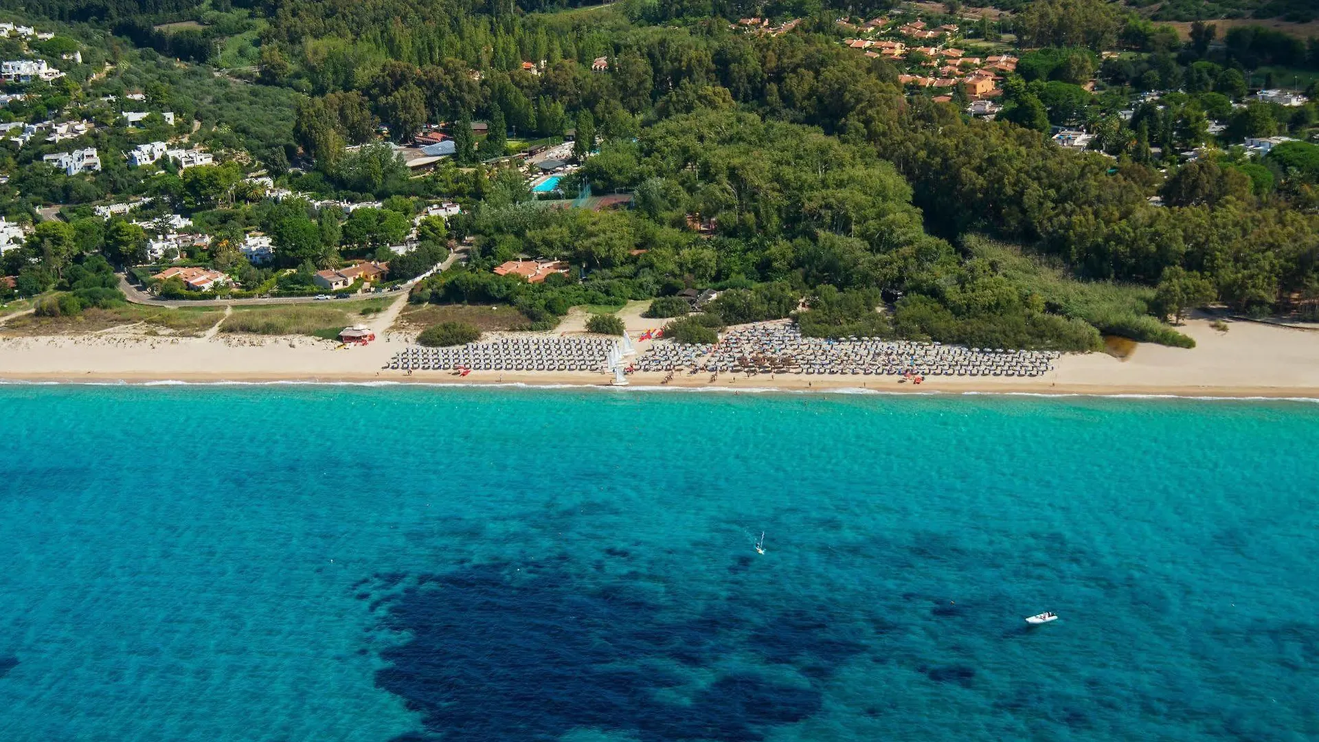 Calaserena Village Geremèas