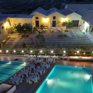 https://villa-pia-cornelia.sicilyhotelsitaly.net